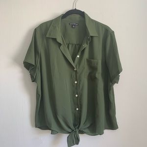 🌺NWOT J Crew Tie Front Top